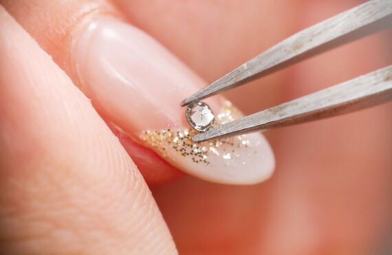 趣味で学びたい方も歓迎するスクール | 豊田でネイルなら上質なlino nail studio & academy